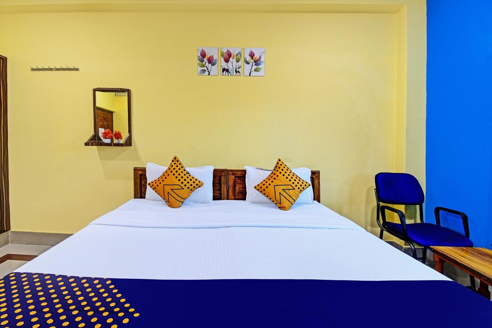 Oyo Flagship Pratikshya Guest House Baripada Exterior foto