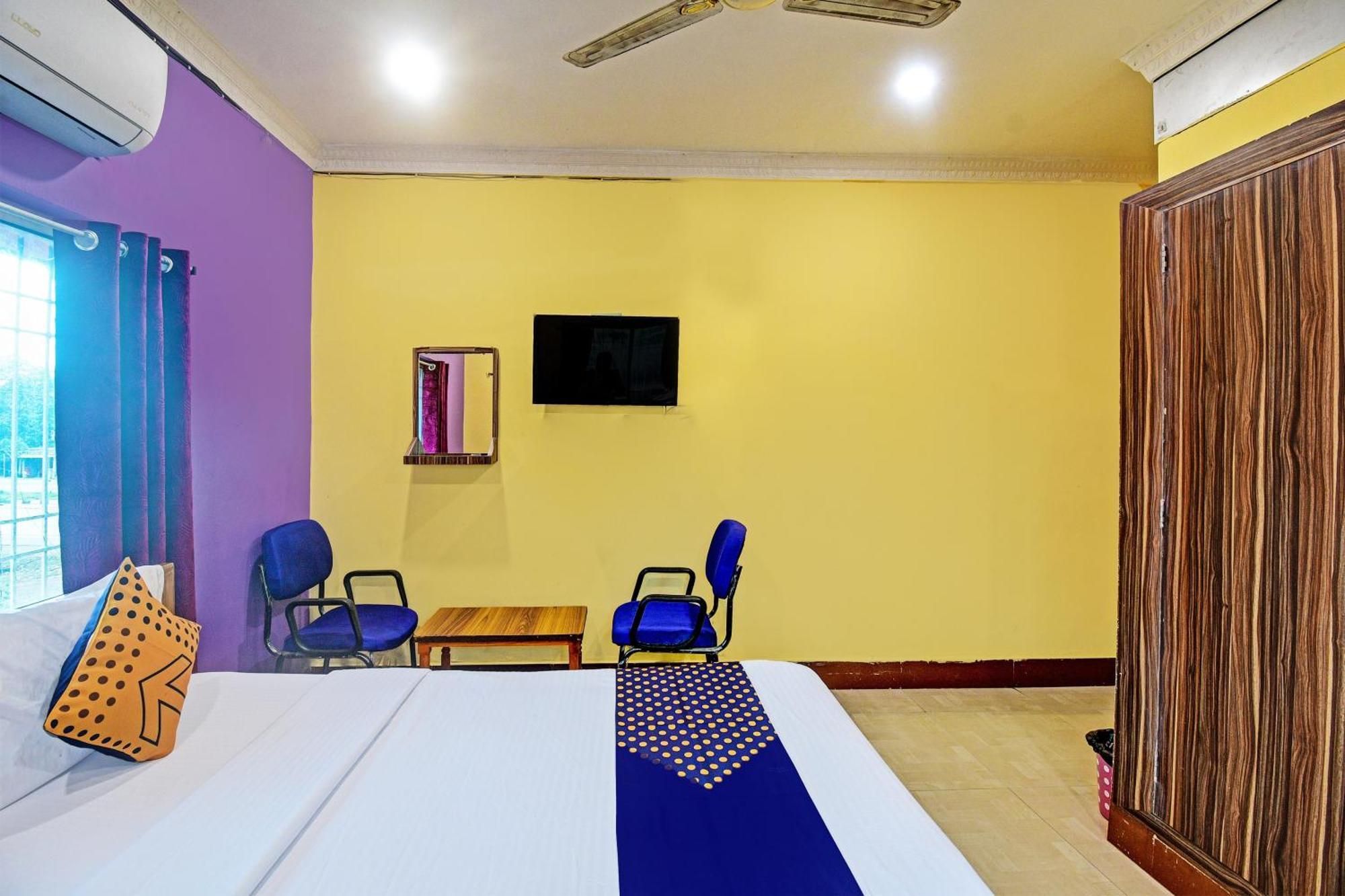 Oyo Flagship Pratikshya Guest House Baripada Exterior foto